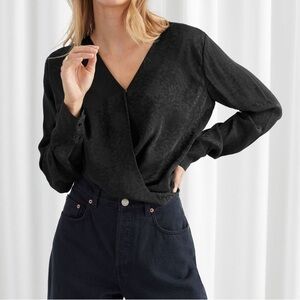 STOCKHOLM ATELIER & OTHER STORIES BLACK FLORAL JACQUARD WRAP MONOCHROME TOP SZ 6